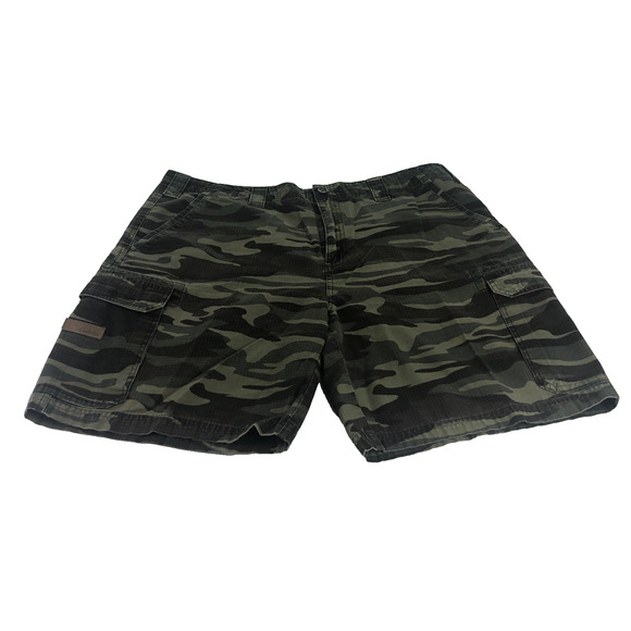 Cabelas Men's Camouflage Shorts Size 40 Cargo Style 6 Pocket Design Green Camo - Picture 1 of 10